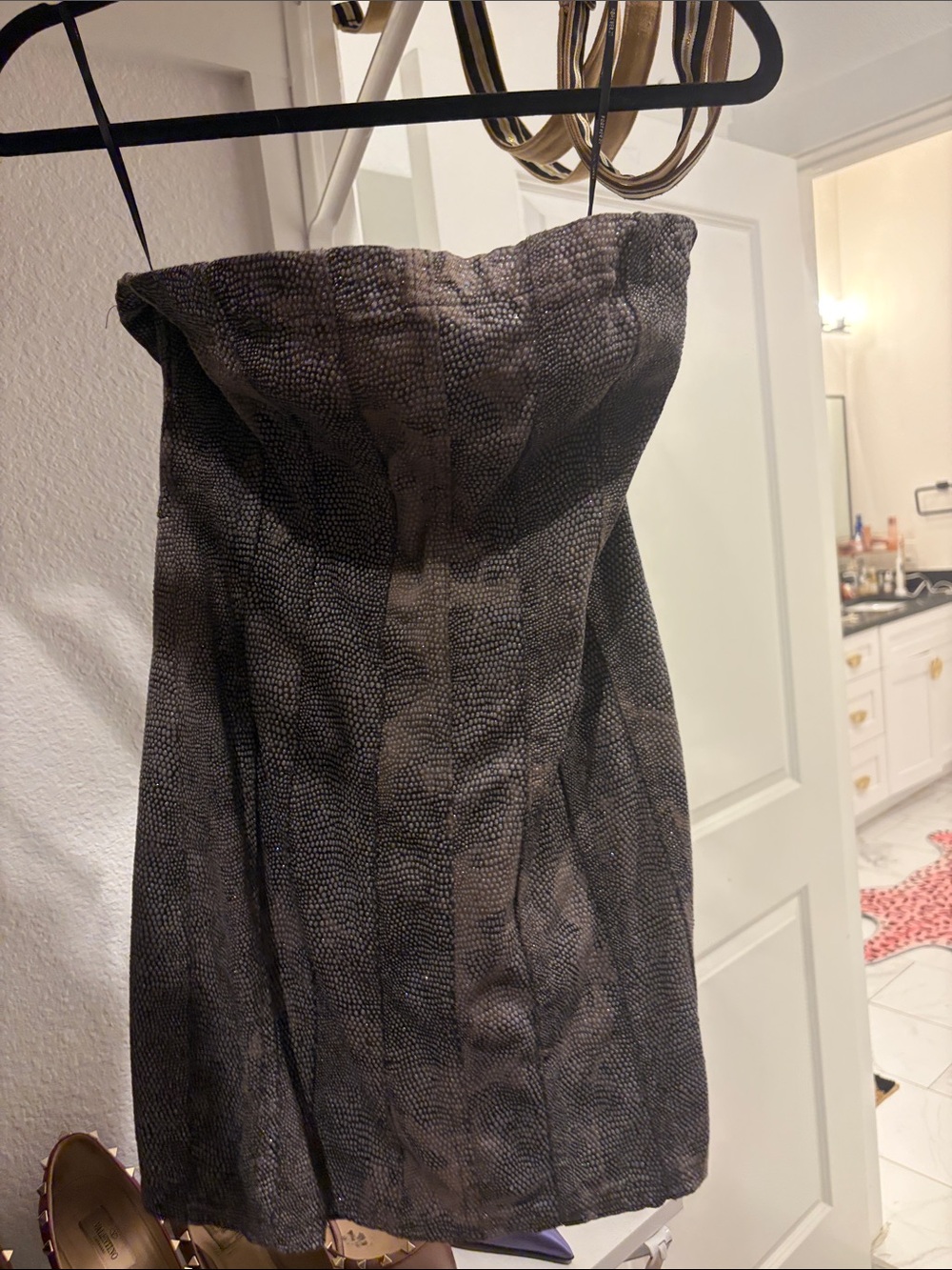 Forever 21 Strapless Textured Black Gray Mini Dress